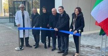 A Milano inaugurato l’Ieo 3, una casa da 40 milioni per la chirurgia hi-tech anticancro