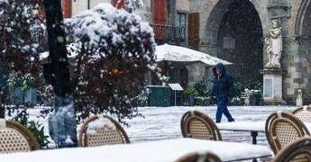 Ancora freddo e maltempo, attese nuove piogge e nevicate: le previsioni