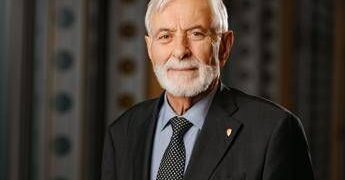 Anvcg, Vigne riconfermato presidente nazionale: “Diritto umanitario unica difesa per i civili nei conflitti”