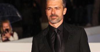 Argentero in ‘Doc’ anche nella quinta stagione, passaggio di testimone sarà graduale