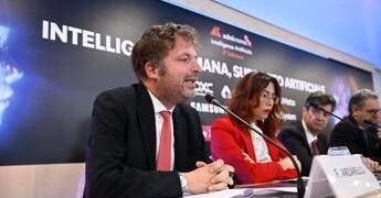Arzarello (Meta): “Regolamento dell’Ue su batterie freno a leadership su dispositivi indossabili”