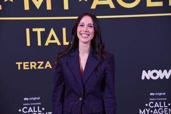 Aurora Ramazzotti smentisce i ritocchini: “Spero di aver ereditato di geni di mamma Michelle”