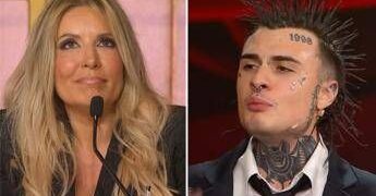 Ballando, Lucarelli punge e Rosa Chemical sbotta: “Più di così non so che fare”