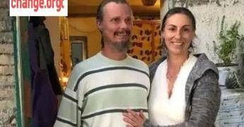 Chieti, famiglia che vive nel bosco: bimbi allontanati dal giudice