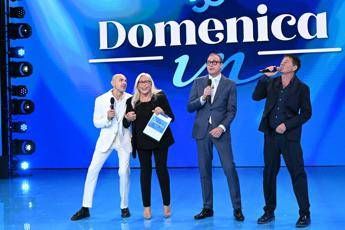 Domenica In, da Arisa a Ferzan Ozpetek: tutti gli ospiti di oggi 2 novembre