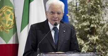 Droga, Mattarella: “Tragedia che richiede impegno corale e costante”. Meloni: “Istituzioni unite”