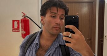 Eddie Brock a Sanremo 2026, chi è il cantautore romano: dalla reception all’Ariston