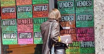 In Italia sempre più single? Lo dice anche il mercato delle case