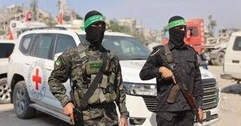 Israele: “Resti consegnati ieri da Hamas non sono dei due ostaggi ancora a Gaza”