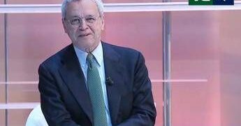 La7, Mentana conduce “tg daltonico” per problema alle luci