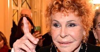 Ornella Vanoni, il sogno nel cassetto: “Un giorno vorrei cantare alla Scala”
