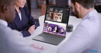 Per Natale Lenovo propone ThinkBook Plus Gen 6 Rollable, primo laptop con schermo arrotolabile