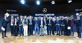 Renault 4 E-Tech Electric premiata ai Best in Classic 2025