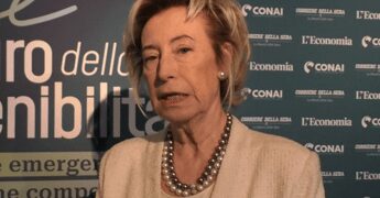 Rifiuti, Moratti: “Modello italiano del riciclo è esempio in Europa”