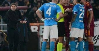 Roma-Napoli, contatto Beukema-Koné: era fallo prima del gol di Neres?