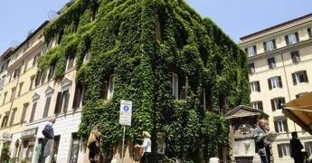 Roma, i residenti del rione Borgo contro il parcheggio sotterraneo: “Faremo ricorso al Tar”