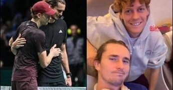 Sinner, vacanze alle Maldive e selfie con… Zverev