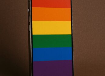 Stop alle app gay su iPhone, il governo cinese censura Apple