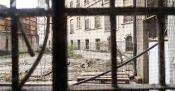 Studente accoltellato a Milano, i due aggressori maggiorenni: “Molto dispiaciuti per la vittima”