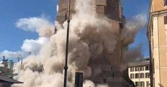 Torre dei Conti, appello degli inquirenti: “Chi ha video del primo crollo si rivolga ai carabinieri”