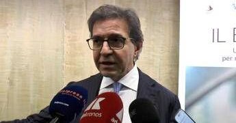 Tumori, De Laurentiis: “Non c’è un solo cancro ma molte malattie, carta identità va definita subito”