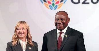 Ucraina, Meloni al G20: “Italia pronta a lavorare con Ue e Usa per pace giusta”