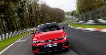 Volkswagen Golf GTI Edition 50: la serie più potente mai prodotta