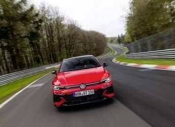 Volkswagen Golf GTI Edition 50: la serie più potente mai prodotta