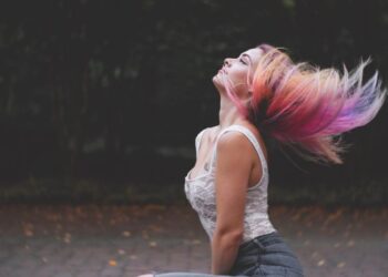 Colore naturale o chimico: l’henné conquista Milano (e non solo)