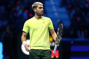 Alcaraz, sfida a Sinner: “Obiettivo del 2026? Vincere gli Australian Open”
