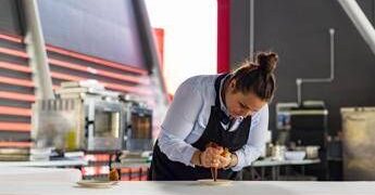 Anche Mercedes-Benz Italia festeggia la cucina italiana patrimonio Unesco