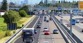 Autostrade, entro il 2026 in vigore i rimborsi per i disagi: dai cantieri al traffico
