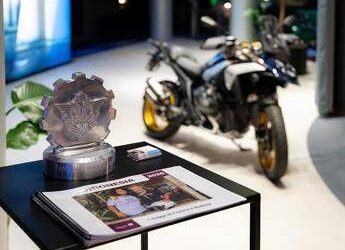 BMW Motorrad e I Bambini delle Fate: il viaggio in Indonesia diventa un racconto di inclusione