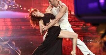 Ballando, Magnini in finale incanta tutti… tranne la giuria: è polemica