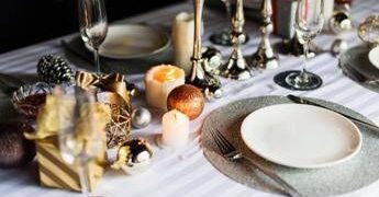 Capodanno, dai funghi alle conserve: tutti i rischi di intossicazione alimentare nel piatto