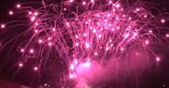 Capodanno e fuochi d’artificio, le regole per riconoscere i ‘botti’ a norma ed evitare rischi