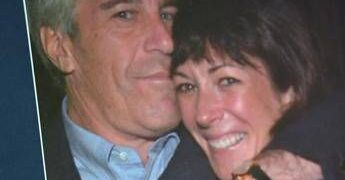 Caso Epstein, fratello Ghislaine Maxwell: “Da Trump ci aspettiamo la grazia”