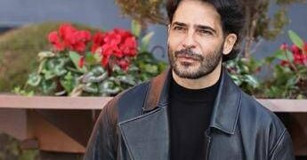 Domenica In, Marco Bocci e la malattia: “Ho imparato a conviverci”. Poi la ‘crisi’ con Laura Chiatti