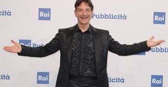 Domenica In, Paolo Fox svela l’Oroscopo 2026: da Venier e Savino, cosa dicono le stelle