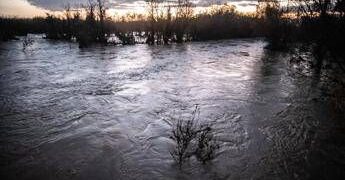 Emilia Romagna oggi in allerta meteo rossa, fiume Idice sorvegliato speciale