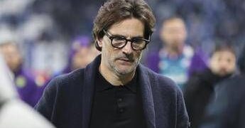 Fiorentina-Verona 1-2, crisi senza fine per i viola ultimi. Giocatori in lacrime