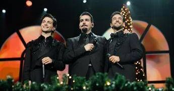 ‘Il Volo – Incanto di Natale’, stasera su Canale 5 il concerto evento
