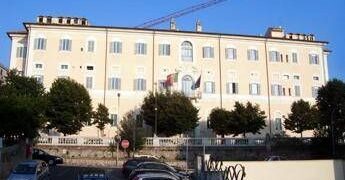 In un raptus accoltellò ospite e dipendente casa famiglia, nigeriana condannata a 8 anni di reclusione