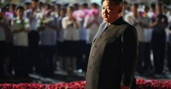 Kim elogia i suoi soldati in Russia, poi attacca gli alti funzionari del partito