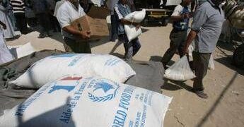 La denuncia del direttore Unrwa: “Irruzione polizia Israele in nostra sede”