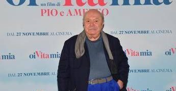 Lino Banfi: “Gioia per mia figlia, tumore ha capito che casa Zagaria non si tocca”