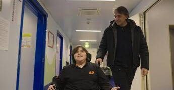 Malattie rare, ‘crescere con Duchenne’: sfide e sogni teenager in documentario Gemelli