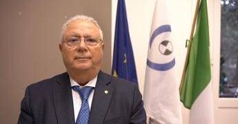 Manovra: stabilizzazione farmacia servizi, Sumai e Federfarma pronte a collaborare