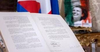 Mattarella, discorso di fine anno con i simboli che celebrano la nascita della Repubblica