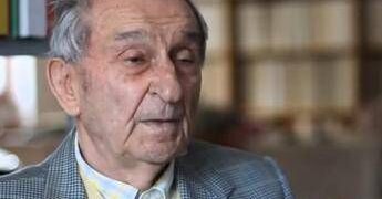 Morto a 100 anni Sergio Flamigni, ex senatore del Pci e partigiano